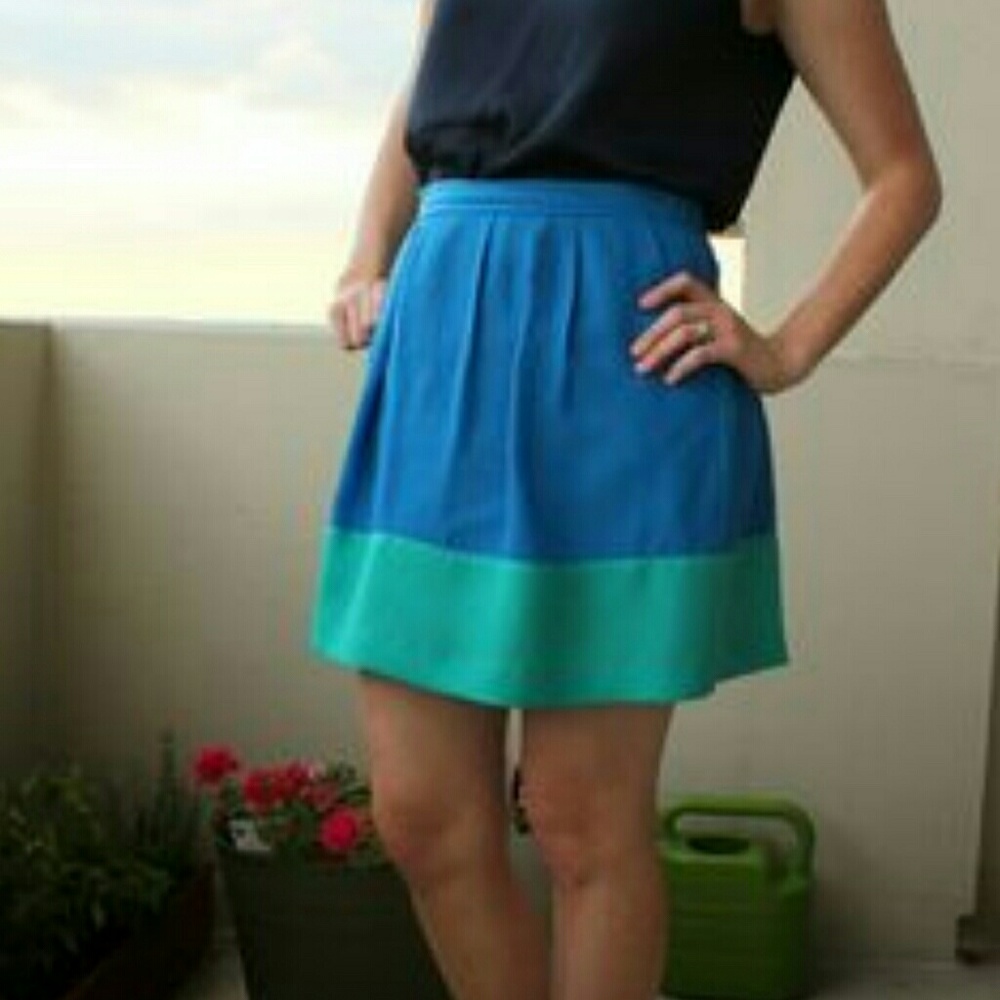 J. Crew Pleated Blue & Green Colorblock Skirt Size 4